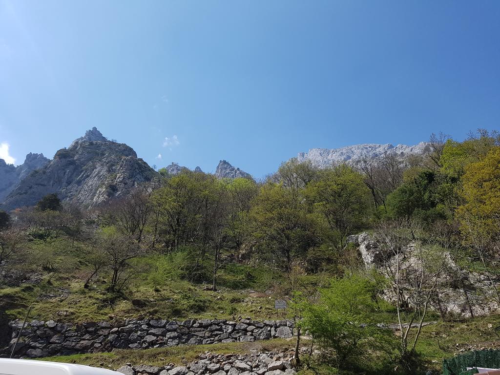 Hotel Garganta Del Cares 폰세보스 외부 사진