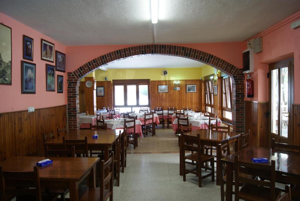 Hotel Garganta Del Cares 폰세보스 외부 사진